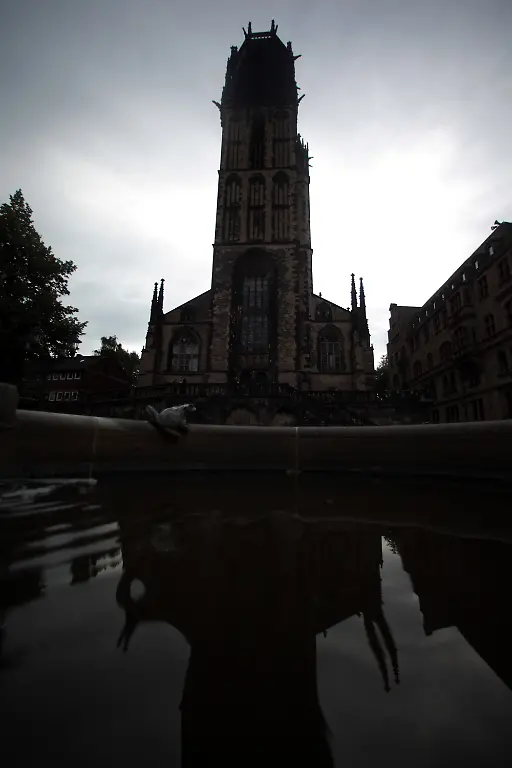 2sga3426-jpg5087614856019555762