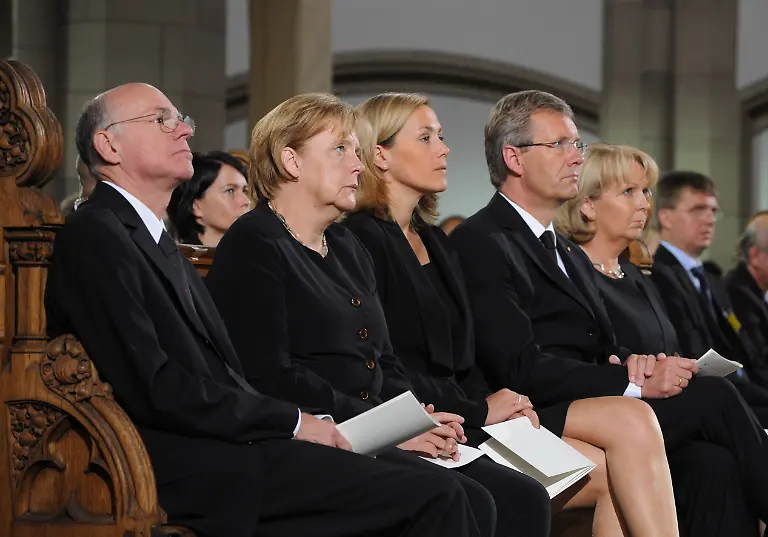 2sgc1957-jpg3272021871146386134