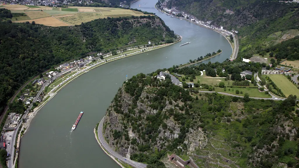 2sf62127-jpg453504276098884367