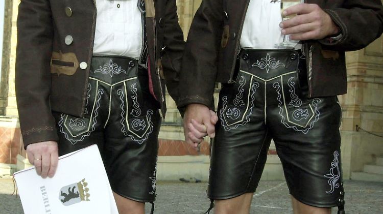 Seit zehn Jahren können sich homosexuelle Paare als eingetragene Lebenspartnerschaft registrieren lassen.