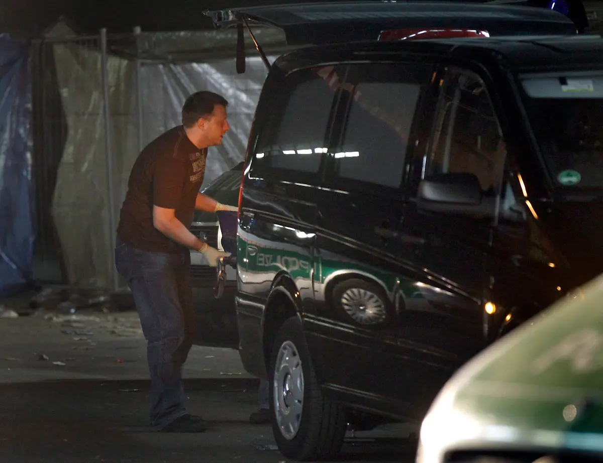 Germany-Love-Parade-Deaths-SDU106-jpg261596593206199825