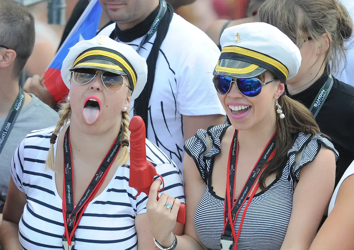 2sbt5814-jpg8878303937311969898