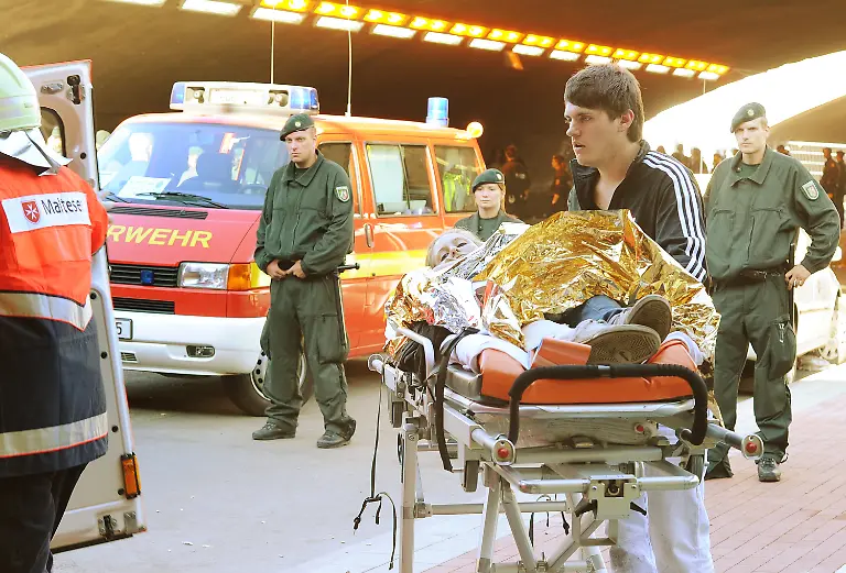 2sbw0416-jpg1176268716908895803