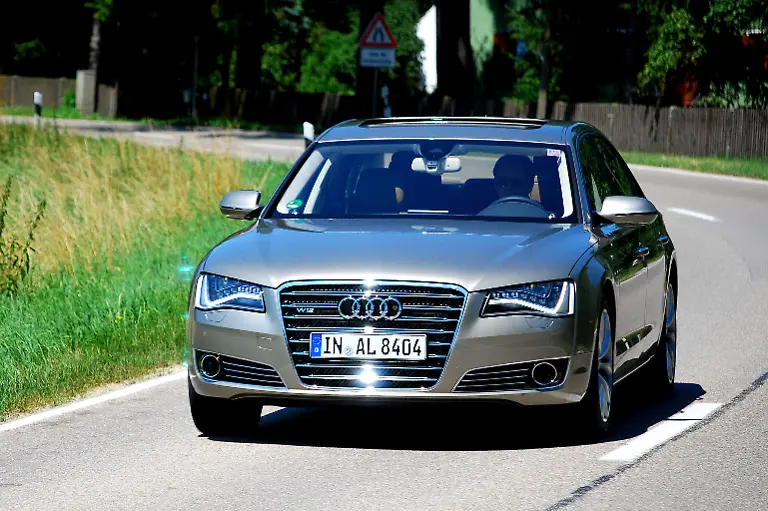 Audi-A8-Lang-19-07-2010-12-58-28