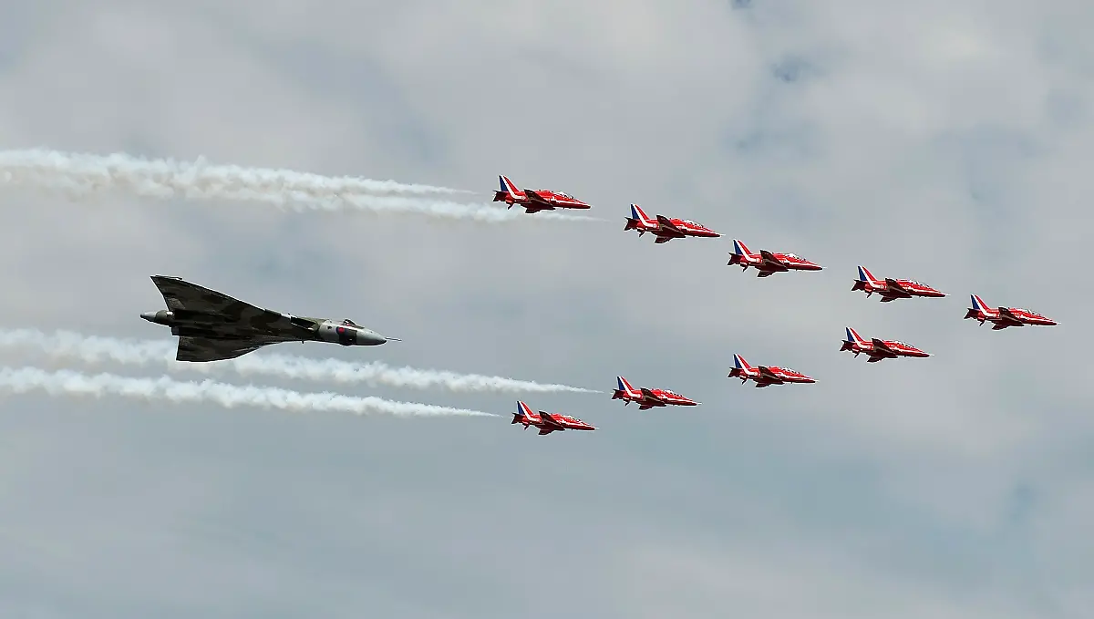 2010-07-19T144035Z-01-KFD06-RTRMDNP-3-BRITAIN-JPG2010034157562993068