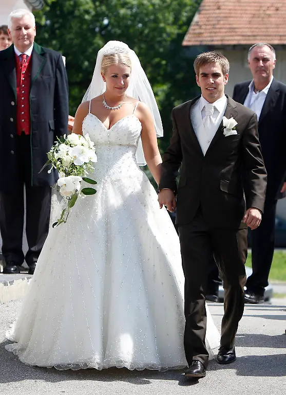 2010-07-14T140239Z-01-REH07-RTRMDNP-3-GERMANY-JPG50357761480104586