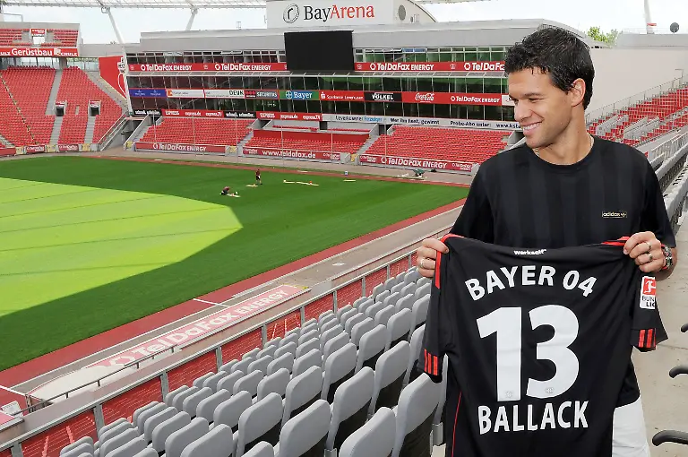 2s523940-jpg6039169765714966754