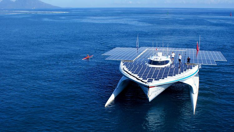 Der vierköpfigen Crew stehen auf der PlanetSolar 300 Quadratmeter zur Verfügung. Bootskoller ist der Besatzung fremd.