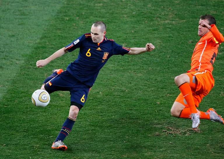 South-Africa-Soccer-WCup-Final-Netherlands-Spain-XEH142-jpg1258276905335274033