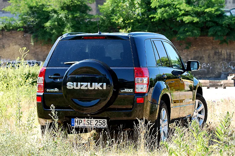 Suzuki-Grand-Vitara-27-06-2010-15-28-14