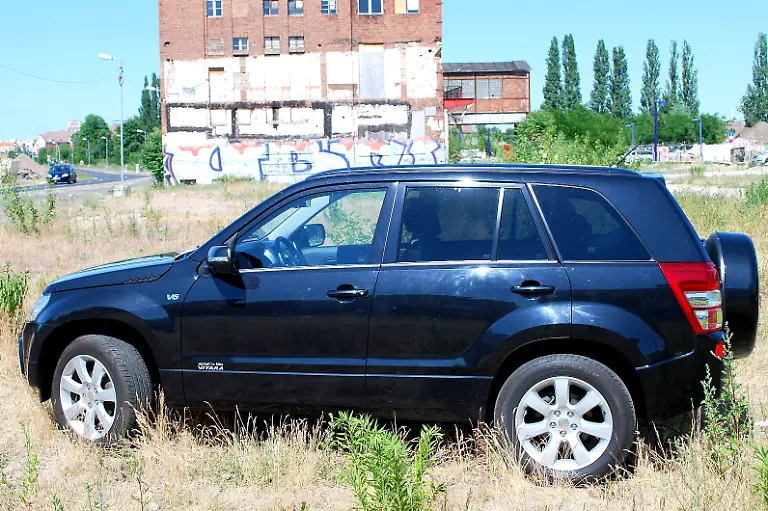 Suzuki-Grand-Vitara-27-06-2010-15-22-08