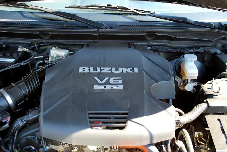 Suzuki-Grand-Vitara-27-06-2010-15-20-23