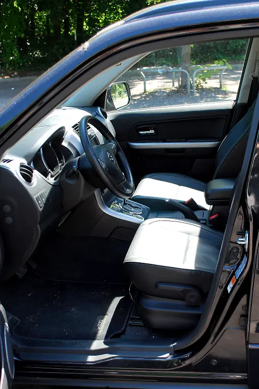 Suzuki-Grand-Vitara-27-06-2010-13-10-24
