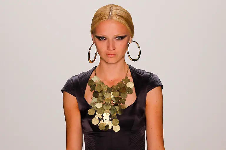 Germany-Fashion-MSC149-jpg2465829435784964184