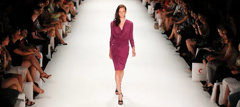 Germany-Fashion-MSC103-jpg8660445341375734918
