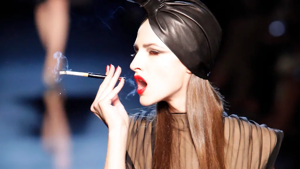 2s0j2410-jpg6409371974994399555