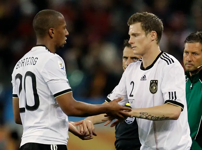 South-Africa-Soccer-WCup-Germany-Spain-WCUP253-jpg5412943268181530379