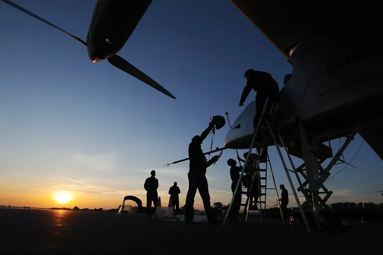 Switzerland-Solar-Adventure-LON101-jpg2164512633909877226