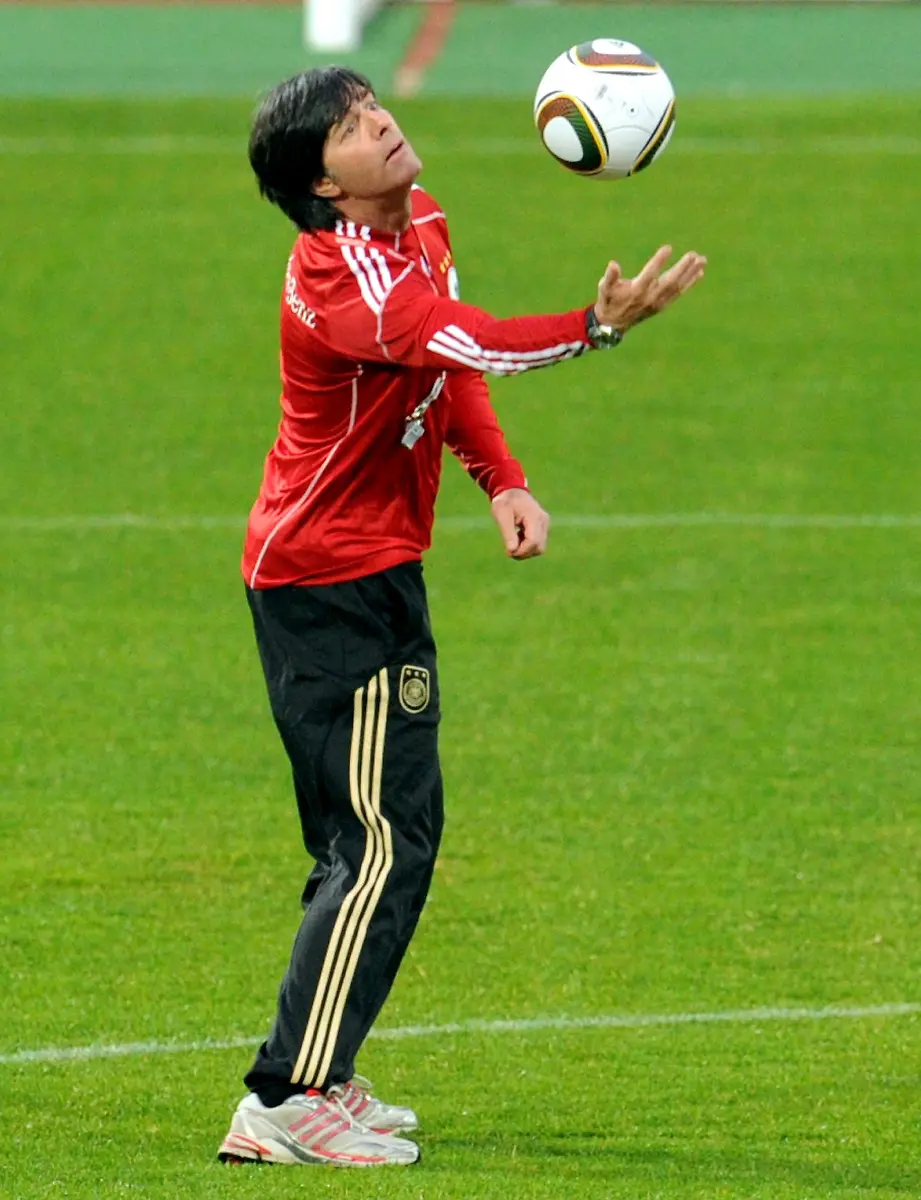 2rz54352-jpg5199265422464531026