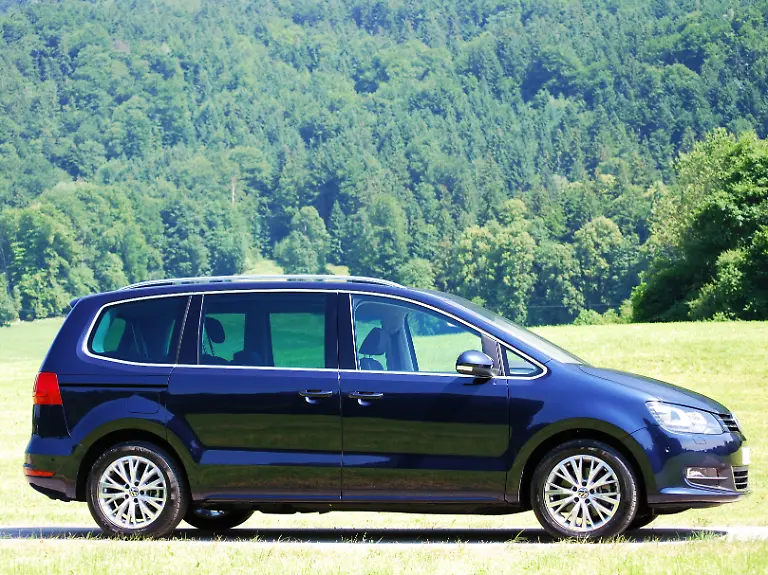 VW-Sharan-2010-07-04-13-32-41-1