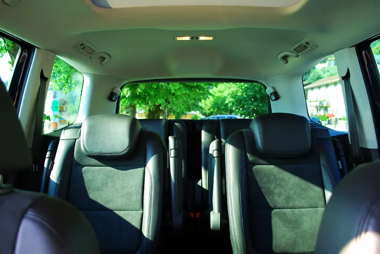 VW-Sharan-2010-07-04-13-32-58-1