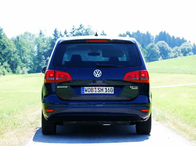 VW-Sharan-2010-07-04-13-32-44-2