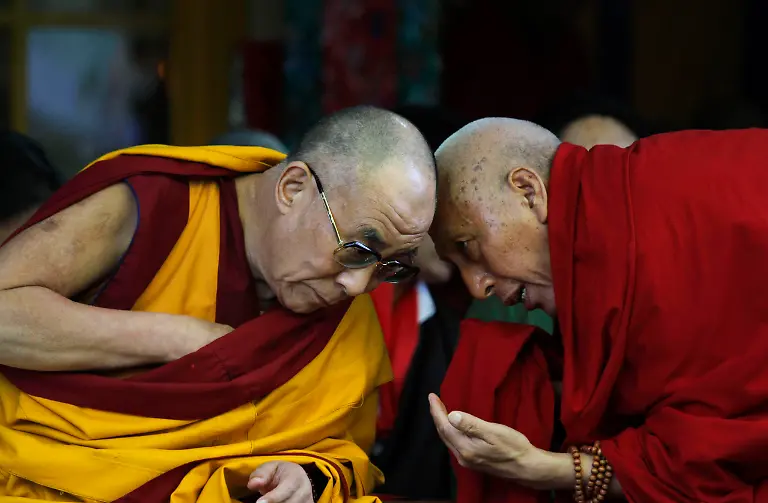 India-Dalai-Lama-DEL104-jpg1510091616516660905