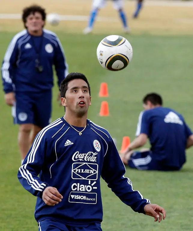 2010-07-01T123218Z-01-AFR100-RTRMDNP-3-SOCCER-WORLD-JPG8024080910169379328