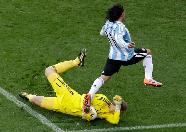 South-Africa-Soccer-WCup-Argentina-Germany-WCUP202-jpg4375347972675650899