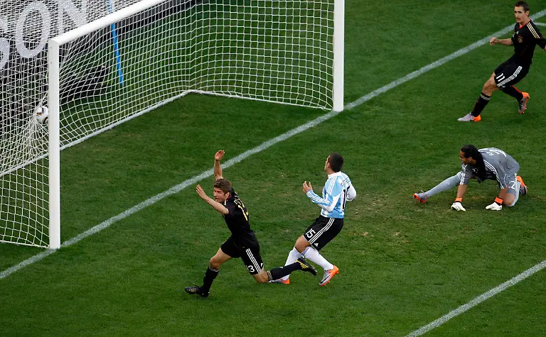 South-Africa-Soccer-WCup-Argentina-Germany-WCUP158-jpg1874397082873635440