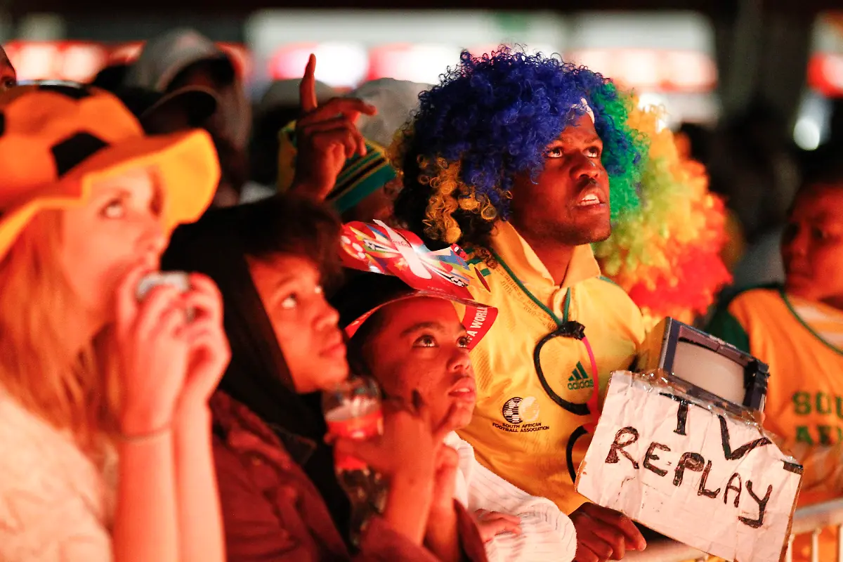 2rxc5147-jpg8972160342625185778