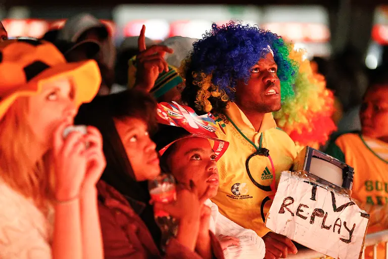 2rxc5147-jpg8972160342625185778