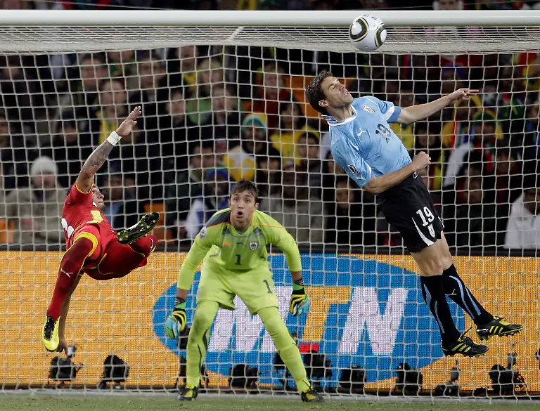 South-Africa-Soccer-WCup-Uruguay-Ghana-WCUP567-jpg2691292709002595264