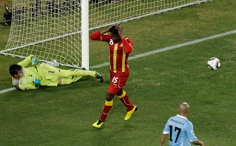 South-Africa-Soccer-WCup-Uruguay-Ghana-WCUP531-jpg5472168173916263102