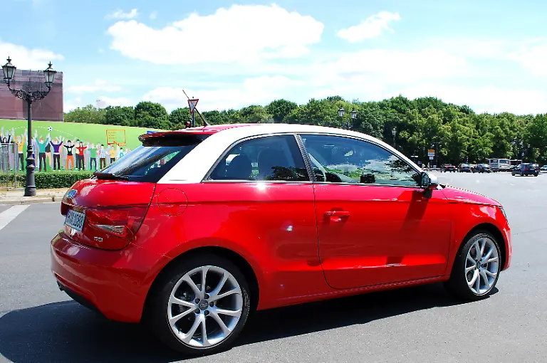Audi-A1-26-06-2010-13-22-55