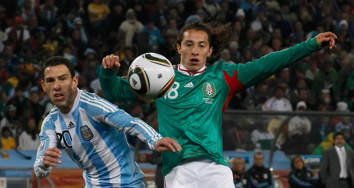 2010-06-27T183930Z-01-WCB136-RTRMDNP-3-SOCCER-WORLD-JPG1408523887947828974