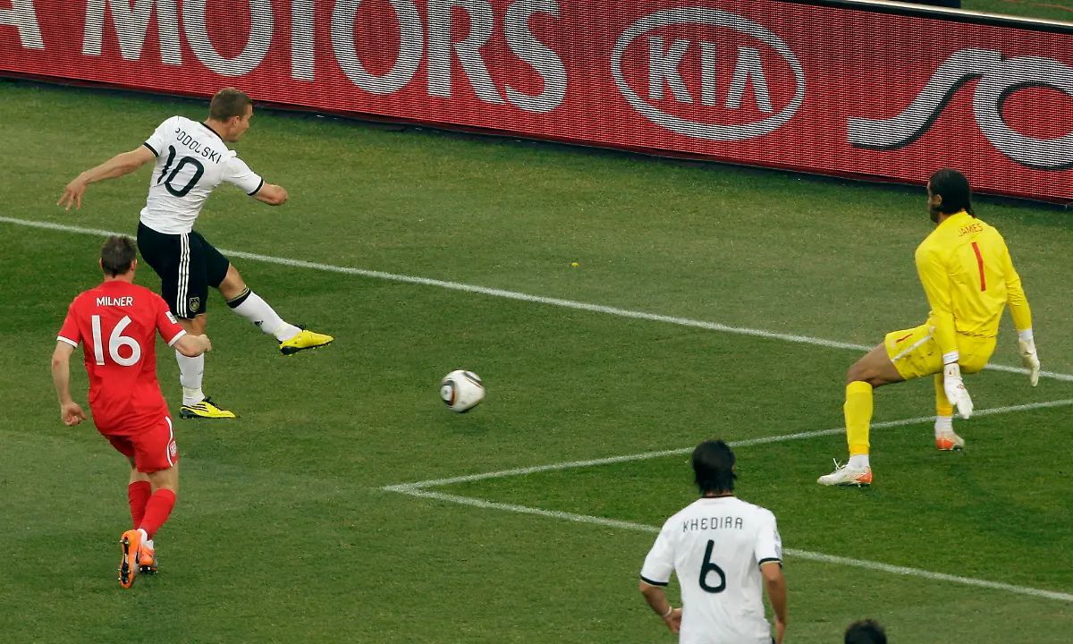 South-Africa-Soccer-WCup-Germany-England-WCUP181-jpg7404999660661656971