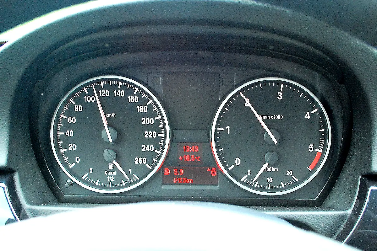 BMW-320d-ED-24-05-2010-13-55-20