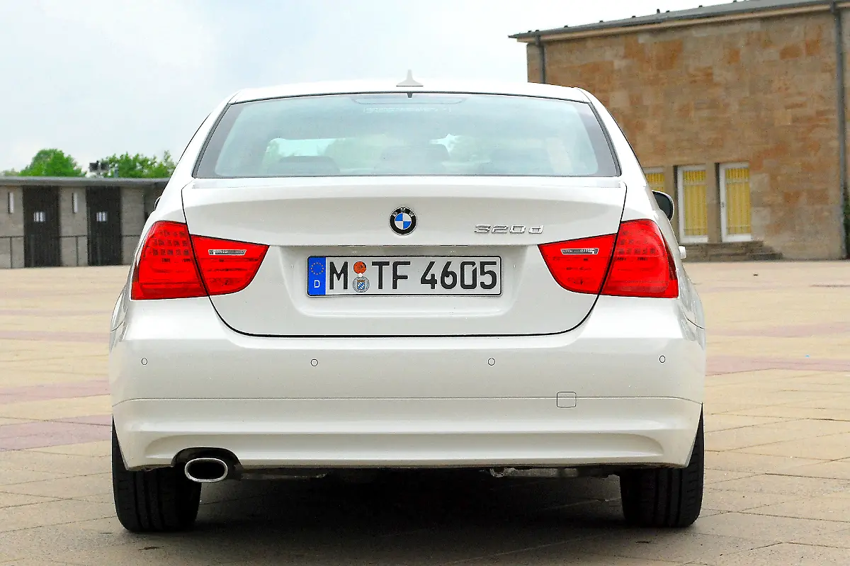 BMW-320d-ED-24-05-2010-13-32-20