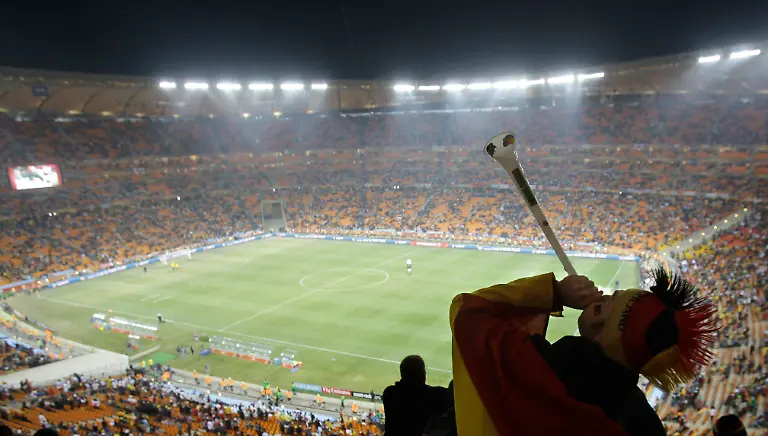 South-Africa-Soccer-WCup-Ghana-Germany-WCUP523-jpg504679790435253639