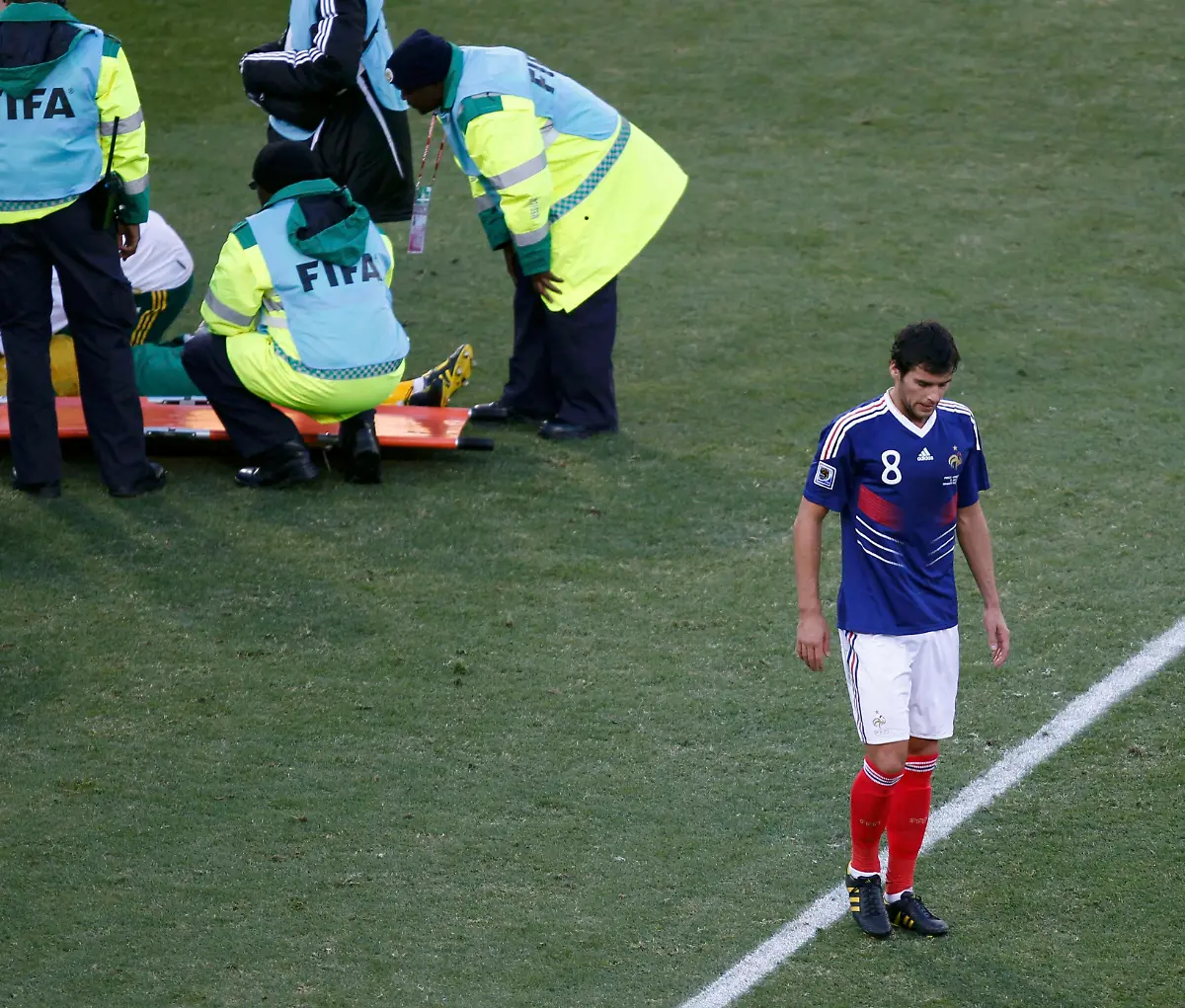 2010-06-22T143426Z-01-WCA131-RTRMDNP-3-SOCCER-WORLD-JPG4406455333637286329