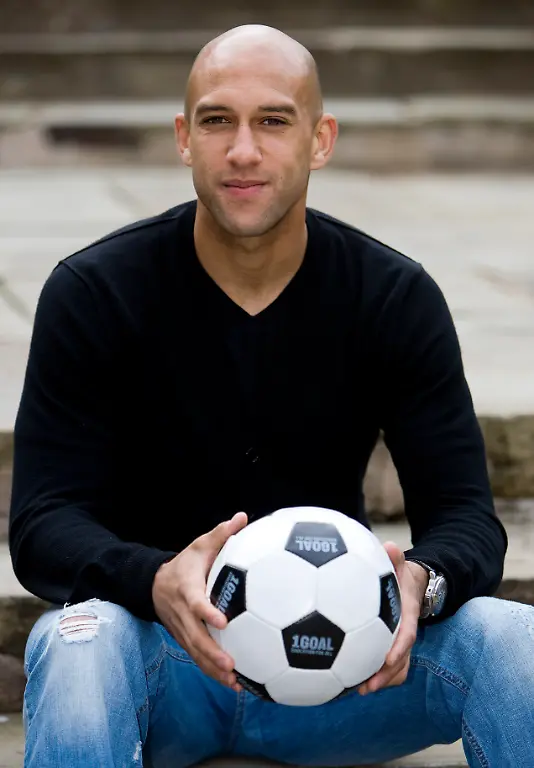Tim-Howard