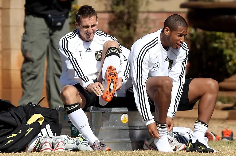 2rnr0901-jpg6766900991685662903