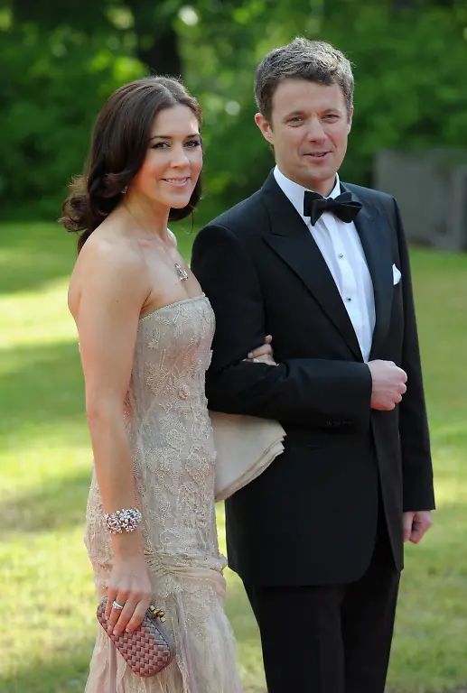 2rn85132-jpg1115560711936620516