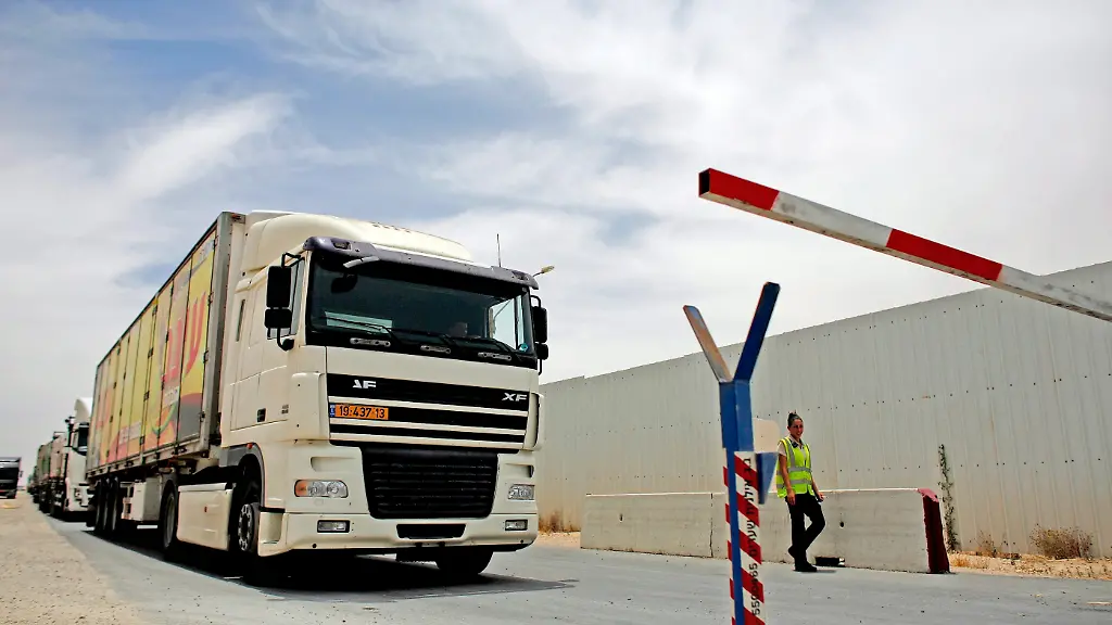 2rmi0858-jpg6312761774940025049