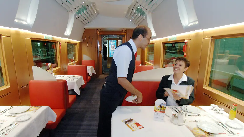 2rn23054-jpg9140259209531501923