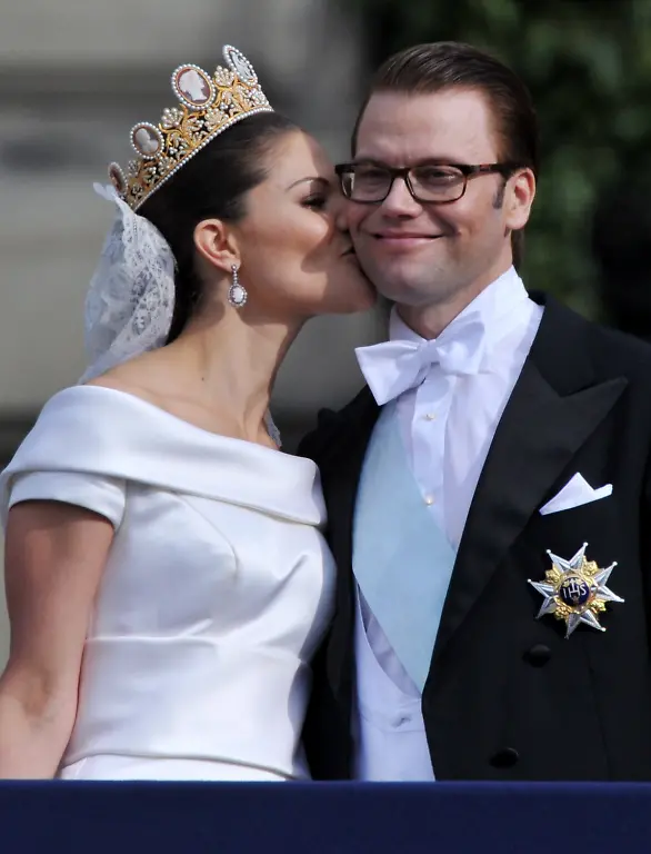 2rnv5144-jpg3381343911195038061