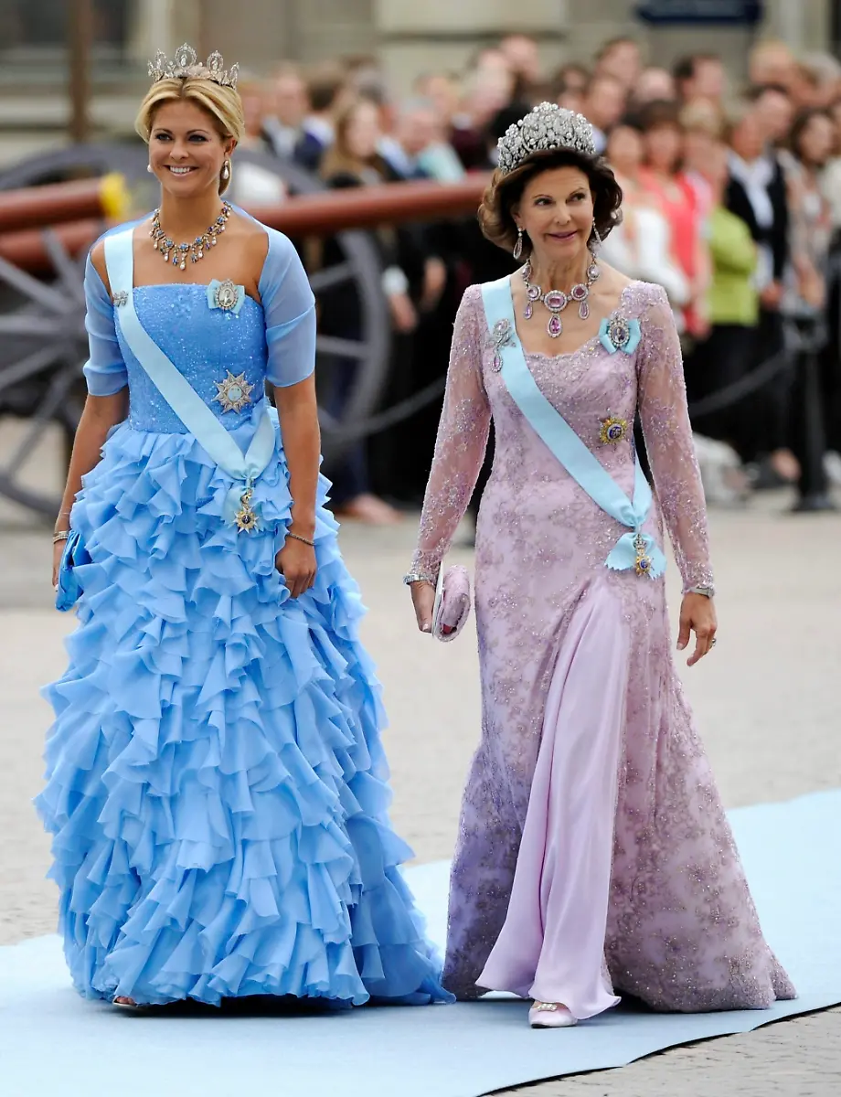 2rns1551-jpg2221577994419337094