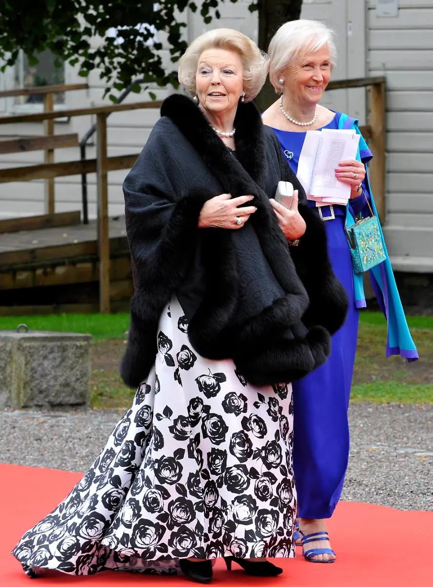 Sweden-Royal-Wedding-LON858-jpg3482096669349248152