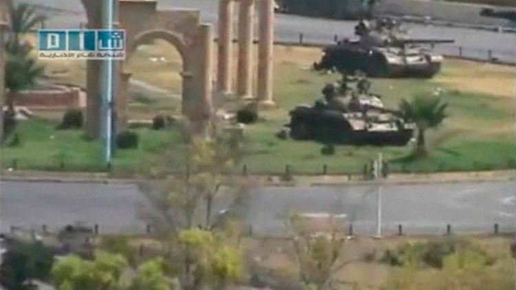 Syriens Präsident Baschar al Assad geht mit Panzern gegen das eigene Volk vor.